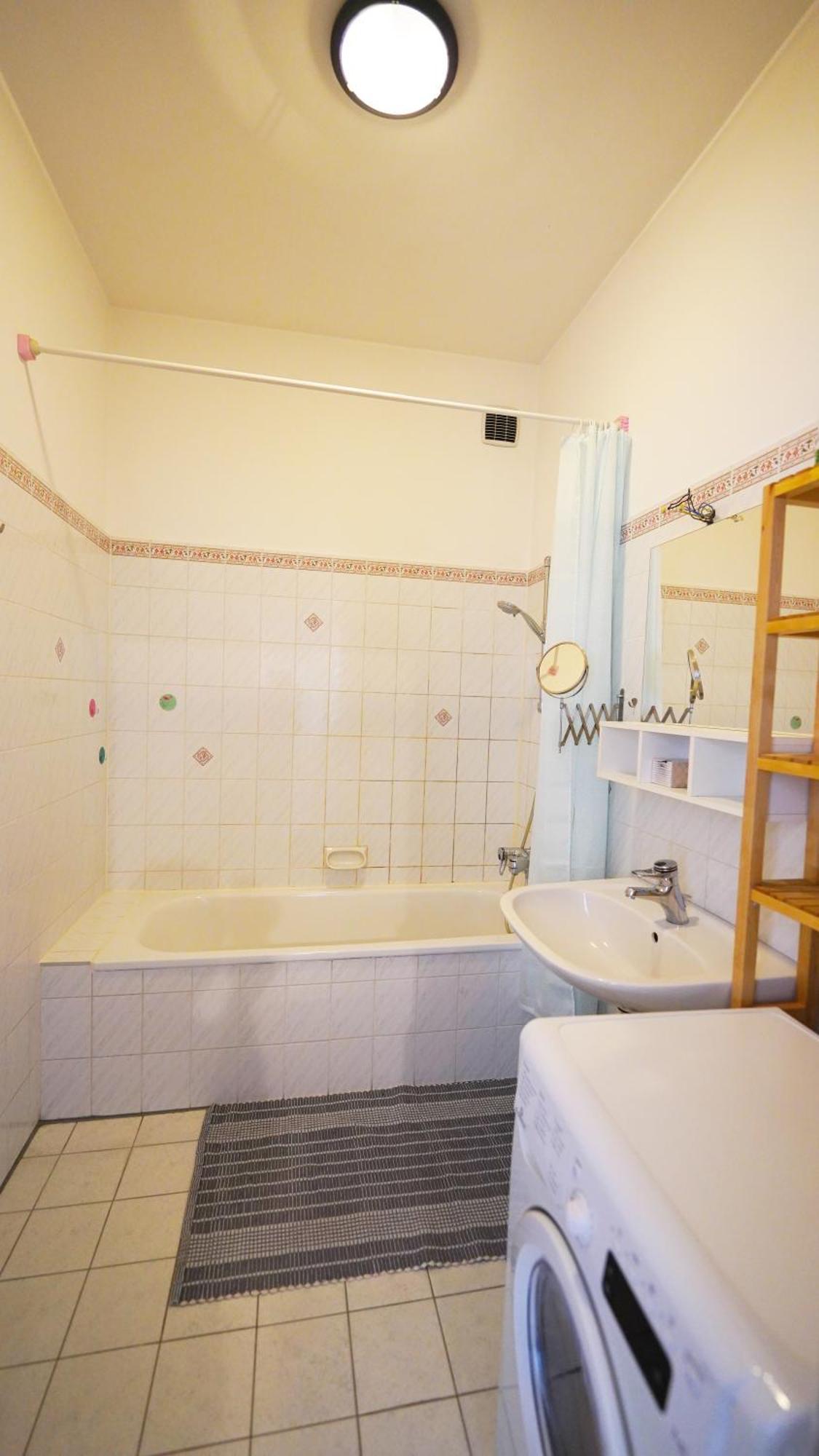 Cozynite Premium Apartment Hernals 2 Вена Экстерьер фото